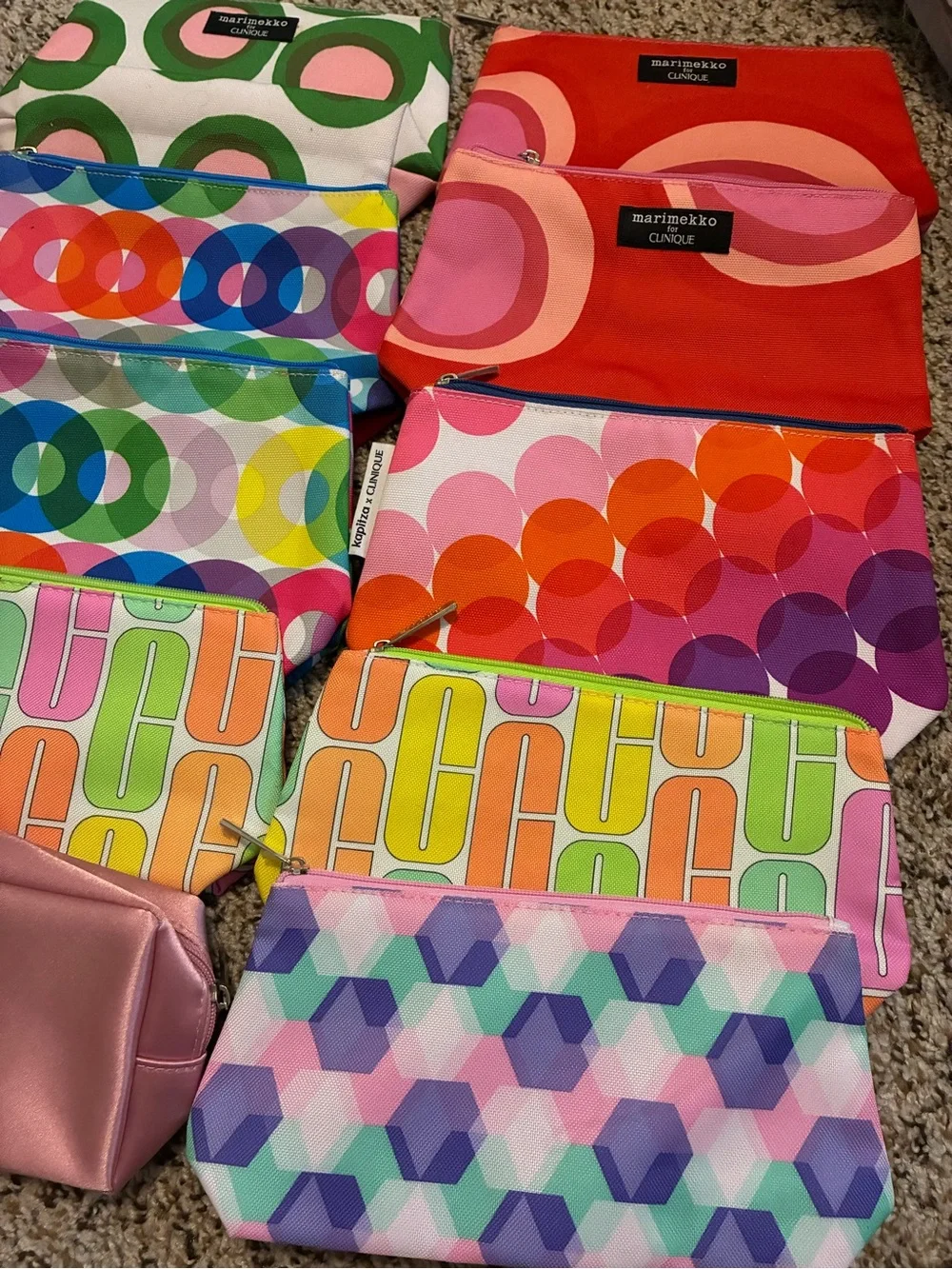 New vintage Clinique cosmetic bags x Marimekko collaboration & Kapitza collab
